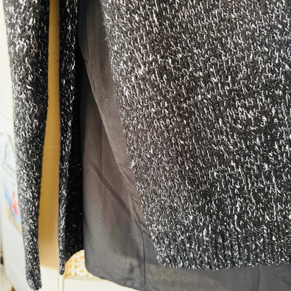 Club Monaco Sweater - Picture 5 of 9